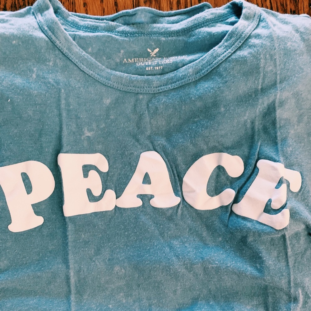 PEACE american eagle tee